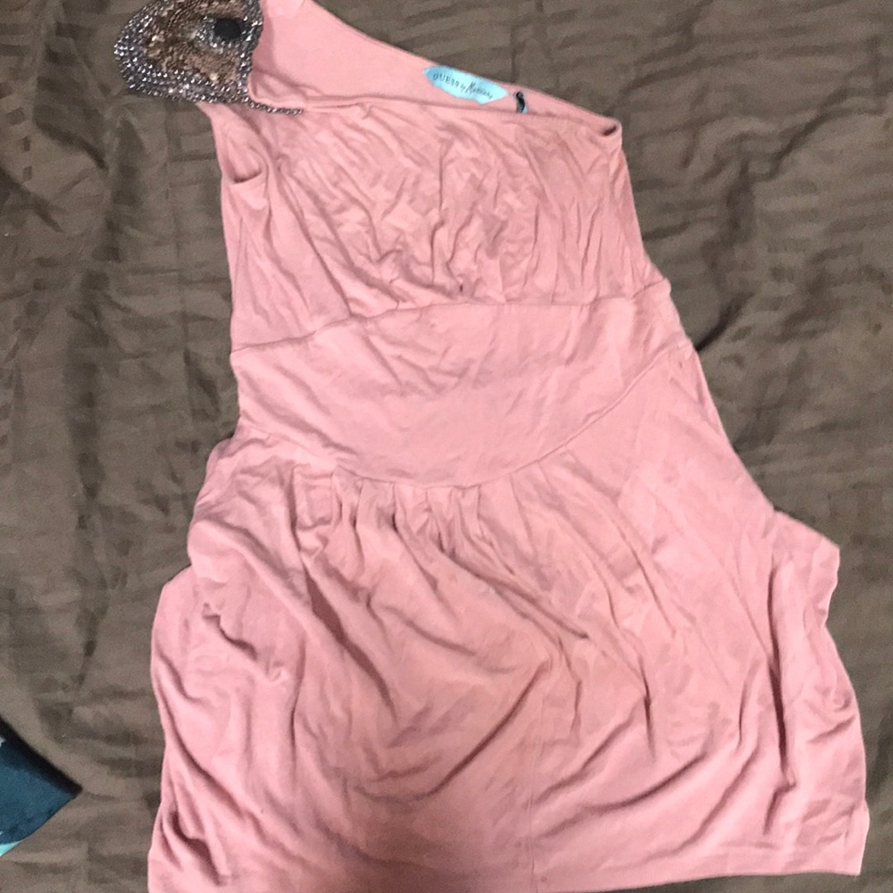 Guess top size small
